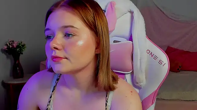 ElinaVale Live XXX-Chat