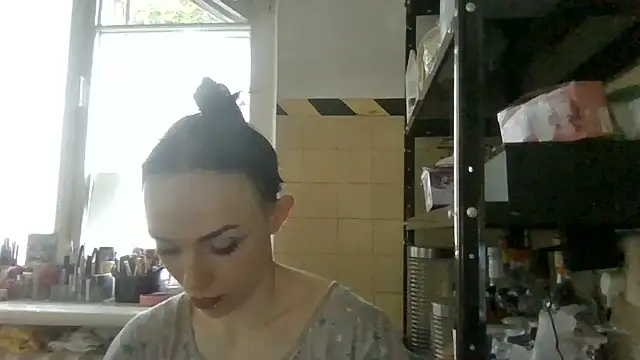 Trinsy_Love live XXX chat