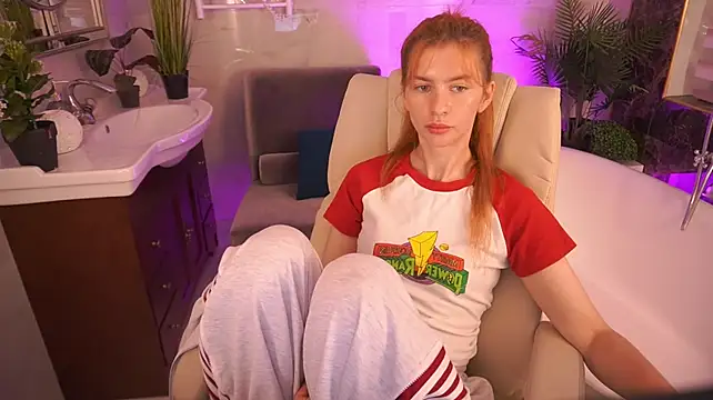 Nicol_Moonn Adlı Modelin Canlı XXX Sohbeti