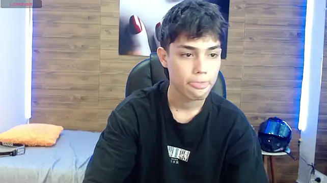 Chat XXX ao vivo de ivan_cooper