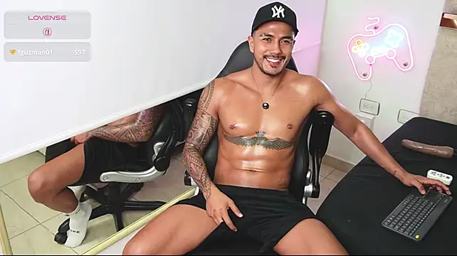aaron_bolt 라이브 XXX 채팅