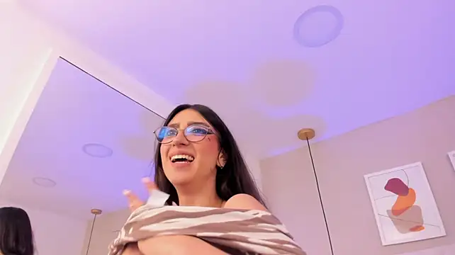 Chatroom XXX en direct de Zoey_kiss_