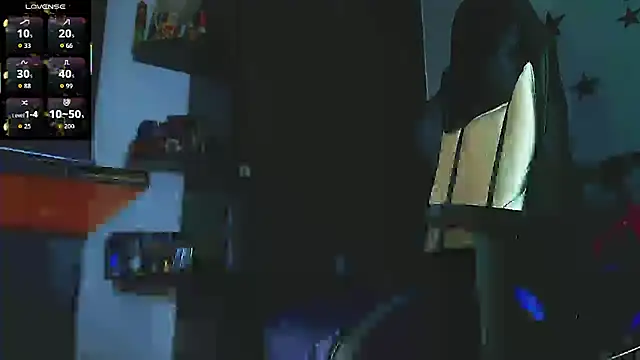 justincs' Live XXX Chat