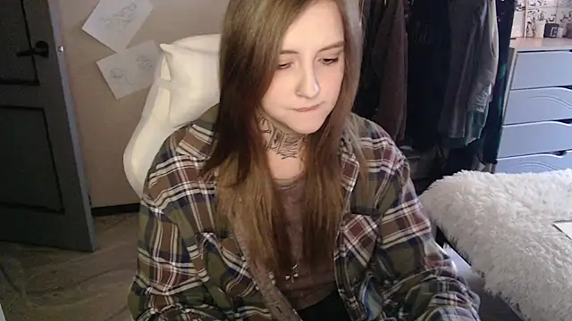 Taissa_Harmon 现场XXX聊天