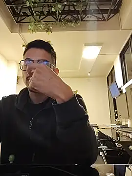 Chat XXX ao vivo de Juann-cock