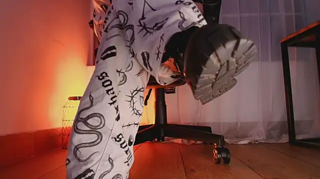 Chat +18 de vanelope11 ao vivo