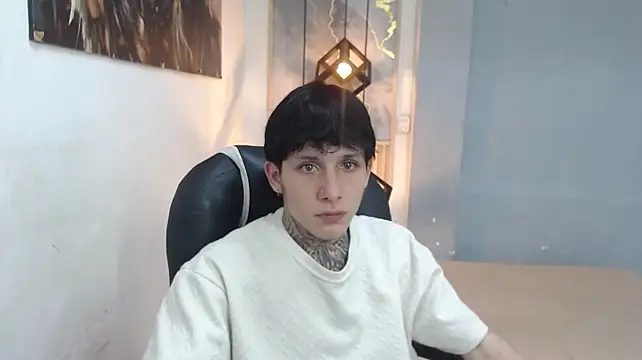 Chat XXX ao vivo de Cry_thereal