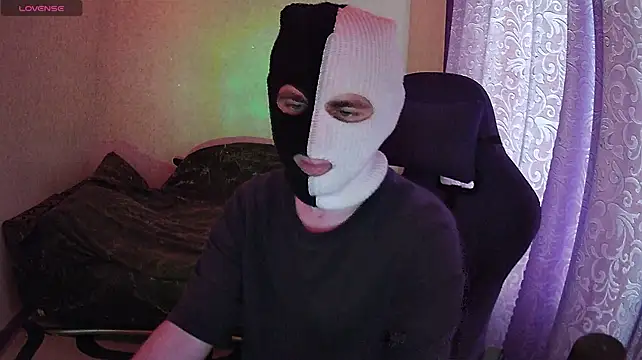 ZXCENSORED-'s Live XXX Chat