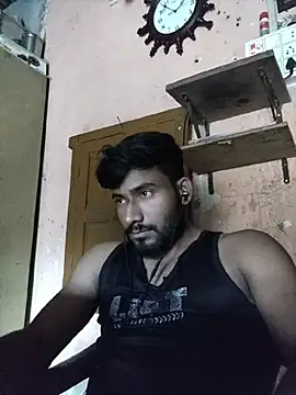 XXX chat uživo modela Lustynani