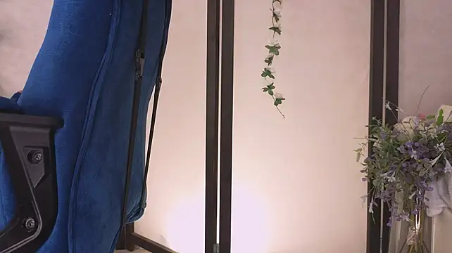 Tiny_Emmy Live XXX-chat