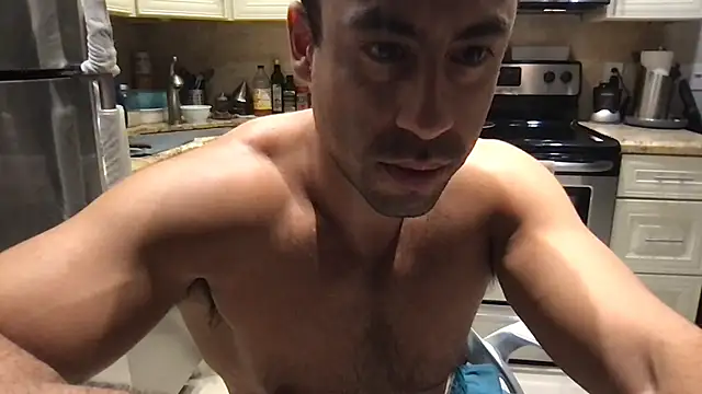 Czat XXX na żywo – BigGuyMuscle