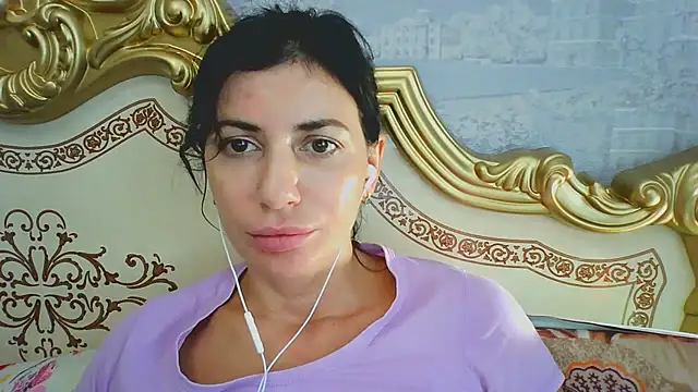 Chatroom XXX en direct de StunnigArt
