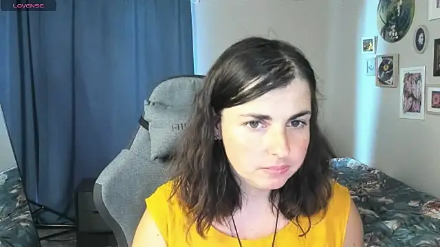 צ'אט XXX בשידור חי של MartaEdams