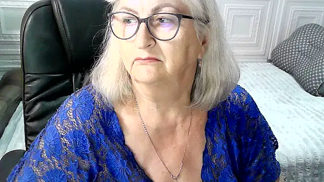 LolkaAlyss' Live XXX Chat