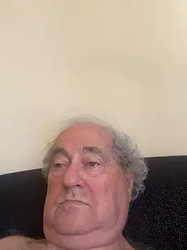 csikar Live XXX-Chat