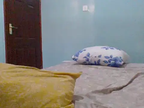 sweet-fancy Adlı Modelin Canlı XXX Sohbeti