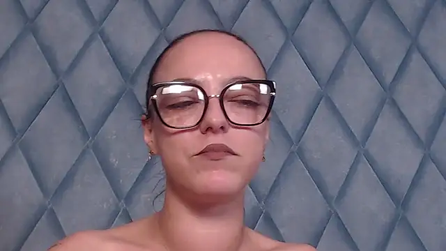 Živý XXX chat IzabelllNoir