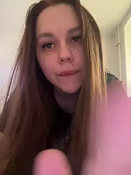 Marylallka5 Adlı Modelin Canlı XXX Sohbeti