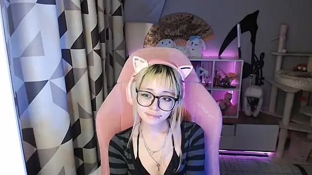 Chat XXX Live SaxonDibs