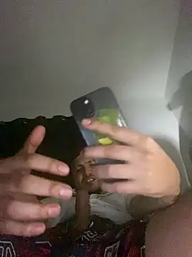 Chat +18 de GusanoDelicioso ao vivo