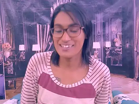 IndianRebel4u2Luv Adlı Modelin Canlı XXX Sohbeti