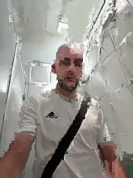 Oliver_outside Chat XXX live