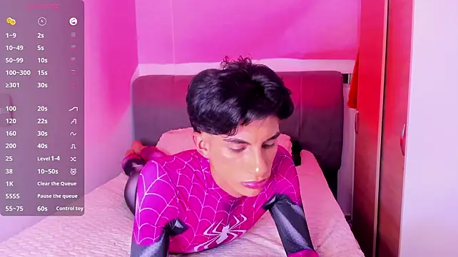 Erick_Velveth Adlı Modelin Canlı XXX Sohbeti
