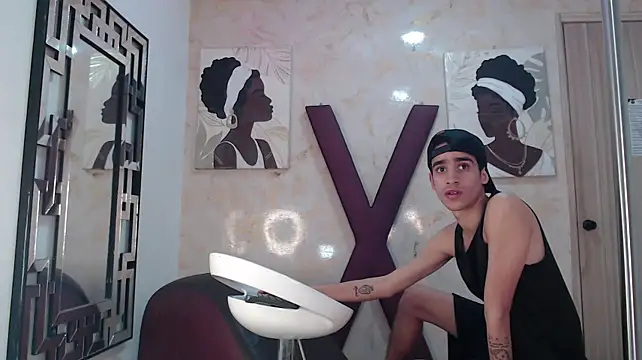 GOLDEN_BOSS – Live XXX-chat