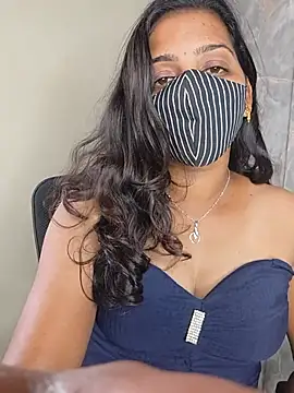 Czat XXX na żywo – Tamil_Lovely_Cindrellaa