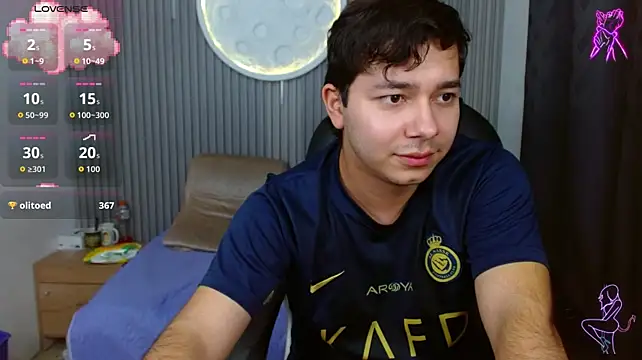 XXX chat uživo modela Julian_Smith21