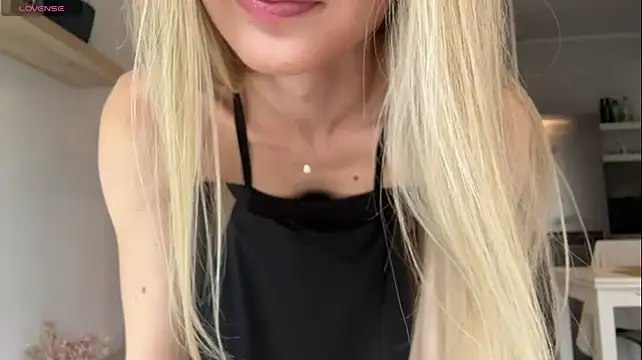 Lifeof_blonde's Live XXX Chat