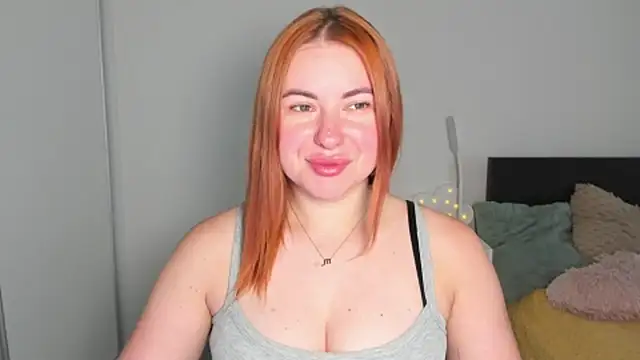 LAYLAxSTAR live XXX chat