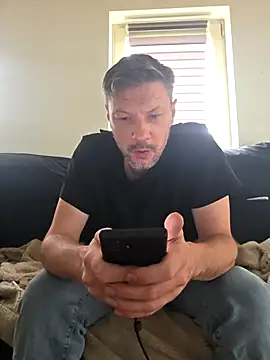 tomek84 XXX чат на живо