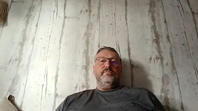 הופעת וובקאם של doudou310