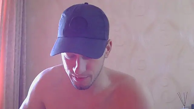 Онлайн чат XXX frama666