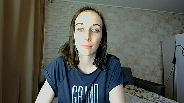 Anika_bloom 现场XXX聊天