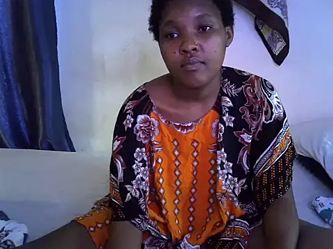 Czat XXX na żywo – Miss_madiba