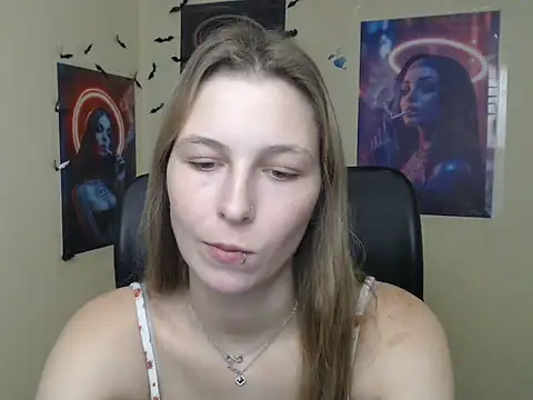 Chat XXX ao vivo de StrangerGi