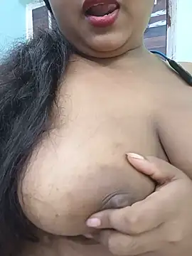 Czat XXX na żywo – Moon_luxe