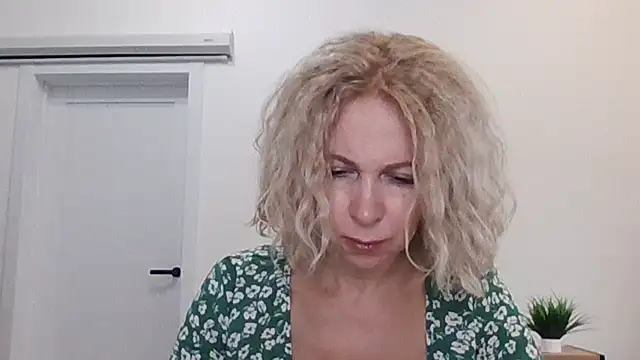 Živý XXX chat Vireliabo
