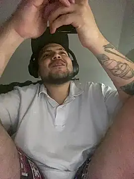 GusanoDelicioso Live XXX-Chat