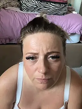 Poppyshaw_'s Live XXX Chat