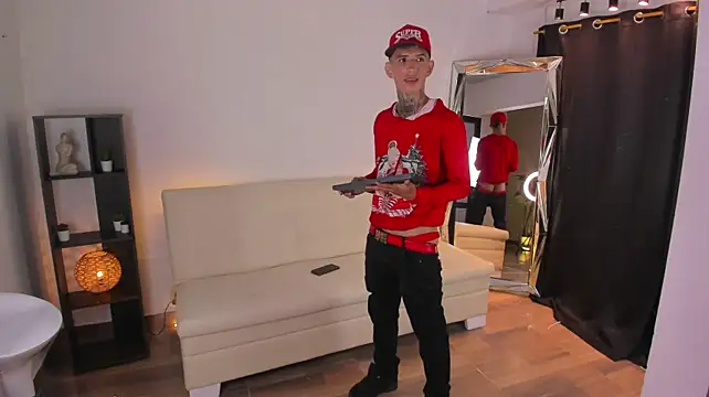 Онлайн чат XXX Darwinstark_
