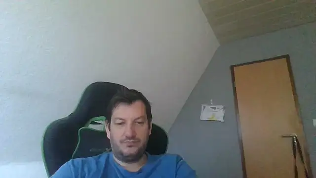 Golffahrer1982 即時 XXX 聊天