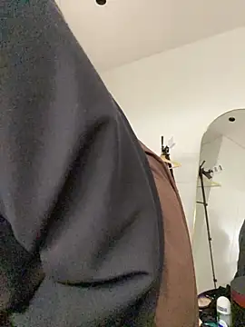 PamAnna Adlı Modelin Canlı XXX Sohbeti