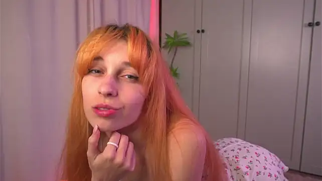 tgirlfoxy 现场XXX聊天