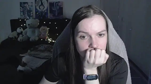 Chat +18 de Little_flowers ao vivo