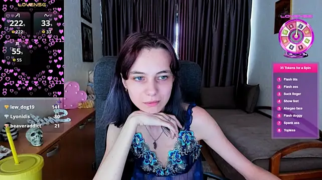 MiniLysii's Live XXX Chat