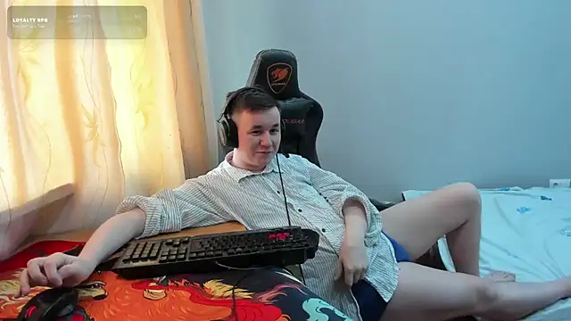 iliaskrislove's Live XXX Chat