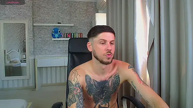 JonahShaw Chat XXX live